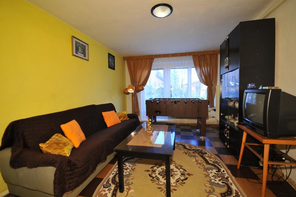 Privat Lujza Hotel Liptovska Osada Exterior photo